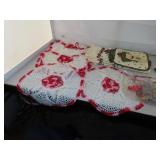 Christmas Towel Set - 6 Doilies & Beads