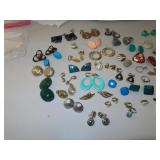 Quart Bag of Clip On Earrings (Nice Lot)