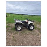 Late late 80s 4 wheeler runs good