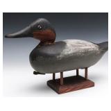 A MASON CHALLENGE GRADE CANVASBACK DRAKE DECOY A MASON CHALLENGE GRADE CANVASBACK DRAKE DECOY