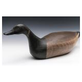A CARVED AND PAINTED CANADA GOOSE FIGURE A CARVED AND PAINTED CANADA GOOSE FIGURE