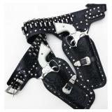 A LONE RANGER STYLE WESTERN HOLSTER BELT, CAP GUNS A LONE RANGER STYLE WESTERN HOLSTER BELT, CAP GUNS