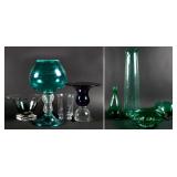 A COLLECTION OF MID TO LATE 20TH C. GLASS