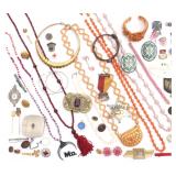 AN ESTATE LOT OF JEWELRY, BEADS, BADGES AND PINS