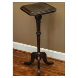 A VINTAGE CANE TOP TRIPOD BASE FERN STAND