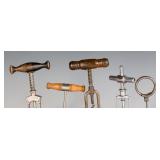 A COLLECTION OF VINTAGE AND ANTIQUE CORKSCREWS
