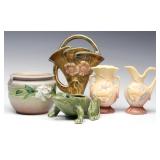 A COLLECTION OF ROSEVILLE AND HULL ART POTTERY