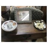 furniture and accessories sold seperate