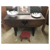 furniture and accessories sold seperate