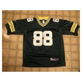 Green Bay Packers on Field Finely Jersey Sewn on Green Bay Packers on Field Finely Jersey Sewn on