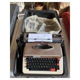 Brother Power Carriage 12 Electric 4512 Typewriter