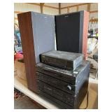 2 Sony Speakers, Sony Compact Disc Deck Receiver &