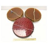 Red & 2 Yellow Leotek Electronics Traffic Lights