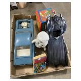 Bugs Bunny Jack-in-the-Box, Pillsbury Ceramic, Bat