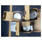 Flat w/ (3) new candles