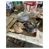 Ceramic Bean Pot & Tea Kettles