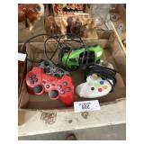 (4) PlayStation Controllers