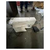 Singer Electric Sewing Machine (tested & Works)