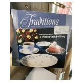 5 Piece Porcelain Dish Set