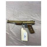 rare Benjamin franklin 22 Cal BB Pistol works