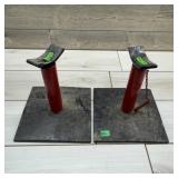 Two-piece Stabilizing Jack Set.