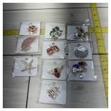 Assorted Mint Broaches - (10) Assorted Mint Roache