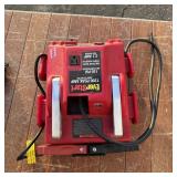 EverStart 1200 peak amp jump starter