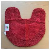Double ruffle toilet rug approx. 27 x 24 inches