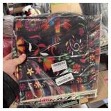 Decorative indoor rug approx. 5 x 7 feet