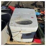 Professional Series ice maker, Model PS78121