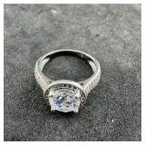 Sterling Silver Cz Ring, Size 8. Weight: 3.3 Grams