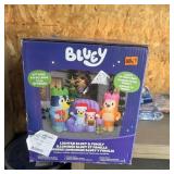 Bluey 8' Inflatable Light Up Set