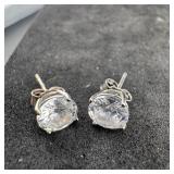 Sterling Silver Cz Earrings, Marked 925. Weight: 1