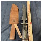 Bowie Knife ï¿½ Damascus Steel Blade approx. 9'; (w