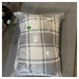 Full Size Comforter - Full Size Comforter.