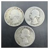 Lot of three 1934 Washington silver quarters; one
