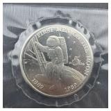 1989 Republic Of The Marshall Islands $5 'first Me