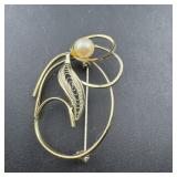 Vintage Brooch - As shown.