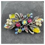 Vintage Cabochon Brooch - As shown.