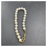 Vintage Coro Bracelet - As shown.