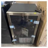 Danby Beverage Center; 3.1 Cu Ft; Approx. 18 In W