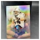 Zach Thomas Hall Of Fame Autograph 12/50 Football