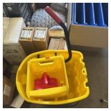 Mop Bucket w/ Accessories