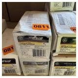 Hardware lot. See photo for included items. Quanti