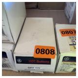 Hardware lot. See photo for included items. Quanti