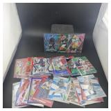 (30 Qty) Parallel & Assorted Football Cards Includ