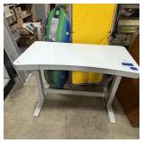Tresanti Adjustable Height Desk (47.3'x23.7')