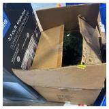 Miscellaneous Box of Christmas Wreaths