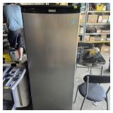 Danby 8.5 Cubic Foot Upright Freezer. Model Dufm08