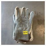 (6) Pairs Size Large Leather Gloves